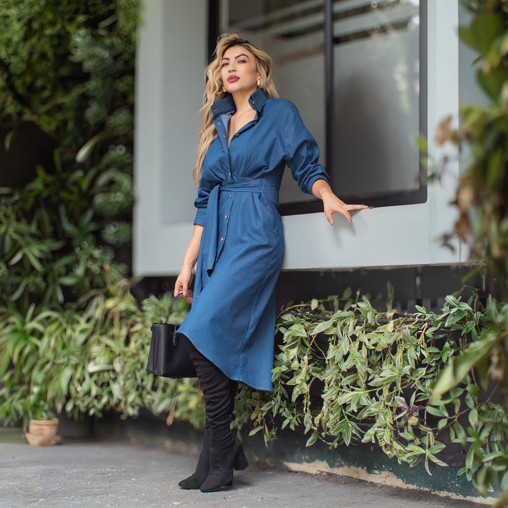 Herencia Vestido Cuello Alto.